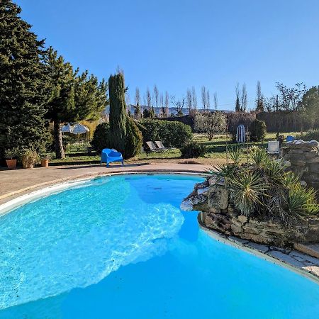 Chambre D'Hotes Grand Luberon Chez Manon En Luberon Lagnes Kültér fotó